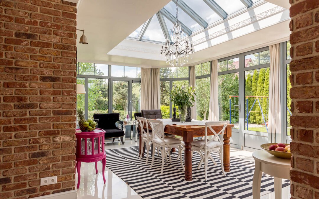 Bring the Outdoors in: Designing the Perfect Sunroom for Your Home